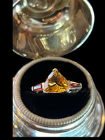 10K Yellow Gold Citrine and Garnet Ring Size 6.5