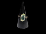 10K Yellow Gold Oval Cut Lime Green Spinel Ring Size 5 3/4