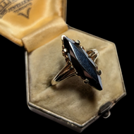 10K Yellow Gold Hematite / Black Alaskan Diamond Ring Size 5.5