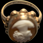 Vintage 9K Yellow Gold Left Facing Cameo Portrait Ring Size 6