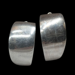 Tone Vigeland Norway Designer Modernist Sterling Silver Earrings Omega Back Pierced