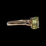 10K Yellow Gold & Natural Diopside Heart Shouldered Ring Size 6