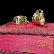 10K Yellow Gold Chunky Stepped Edge Hoop Earrings