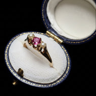 Antique 14K Yellow Gold Claw Set Garnet & Seed Pearl Ring Size 5.5
