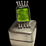 Modernist / Brutalist Sterling Silver Green Glass Abstract Statement Ring Size 7 Signed JJ
