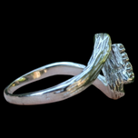 14K White Gold & Diamond Abstract Twisted Textured Ring Size 6 1/4