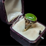 10K Yellow Gold Oval Cut Jade Ring Size 6.5
