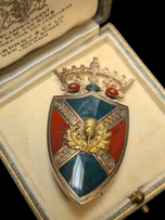 Antique 9CT Gold Victorian Era Scottish Agate / Bloodstone Pebble Brooch Coat of Arms