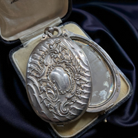 Antique & Victorian Jewelry