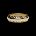 10K Yellow Gold Wide Chevron / Arrow Etched Band Size 7 3/4