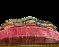 14K Yellow & White Hammered / Textured Gold Two Tone Link Bracelet with Box Clasp