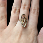 10K Yellow Gold Abstract Interlocking Double Oval Ring Size 5 1/4