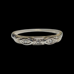 Vintage 18K White Gold & Diamond Row Ring Size 5 1/4