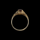 14K Yellow Gold Ornate Setting / Floral Shoulder Round Garnet Ring Size 9 1/4