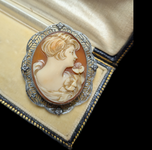 14K White Gold Right Facing Filigree Cameo Brooch