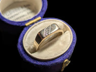 10K Yellow Gold & Diamond Signet Pinkie Ring Size 4