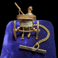 10K Yellow Gold Horse Carriage / Equestrian Cart Tie Pin / Tie Tac