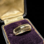 10K Yellow Gold Wide Chevron / Arrow Etched Band Size 7 3/4