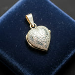 10K Yellow Gold Etched Heart Photo Locket / Pendant