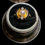 Vintage Art Deco 10K Gold and Pearl Enamelled Ring Size 6