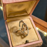 10K Yellow Gold Abstract Interlocking Double Oval Ring Size 5 1/4