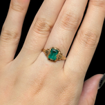 10K Yellow Gold Art Deco Style Green Glass Ring Size 6.5
