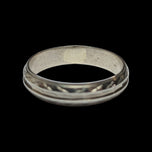 10K White Gold Faceted Pattern / Etched Channel Cut Band Size 9 1/4