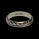 10K White Gold Faceted Pattern / Etched Channel Cut Band Size 9 1/4