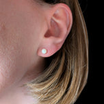 14K Yellow Gold Cultured Pearl Simple Stud Earrings
